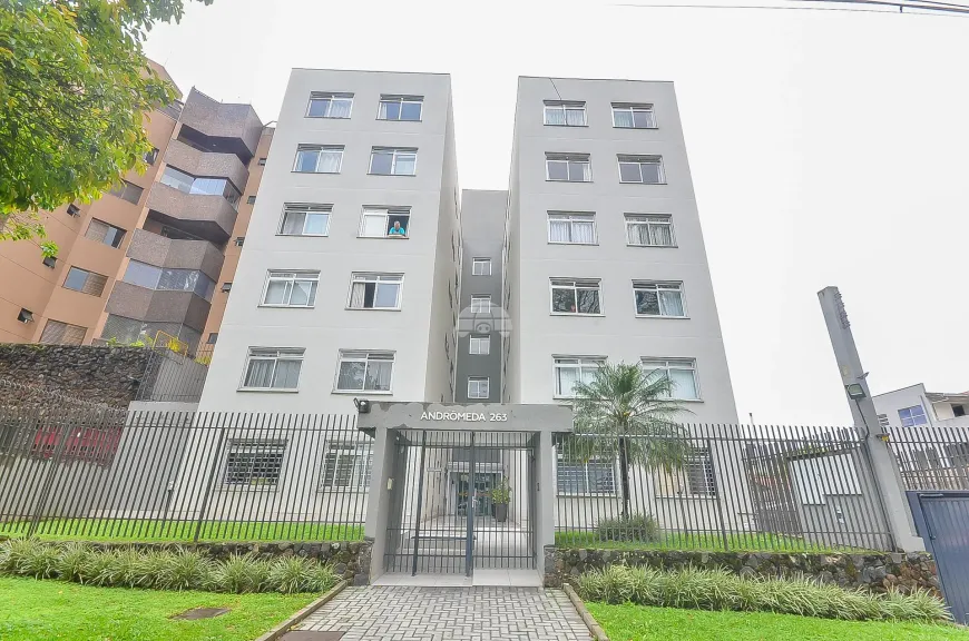 Foto 1 de Apartamento com 2 Quartos à venda, 86m² em Vila Izabel, Curitiba