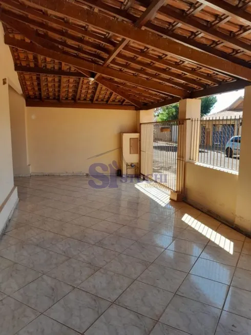 Foto 1 de Casa com 3 Quartos à venda, 292m² em Vila Biagioni Vila Xavier, Araraquara