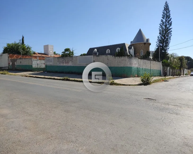 Foto 1 de Lote/Terreno para alugar, 450m² em Jardim Panorama, Montes Claros