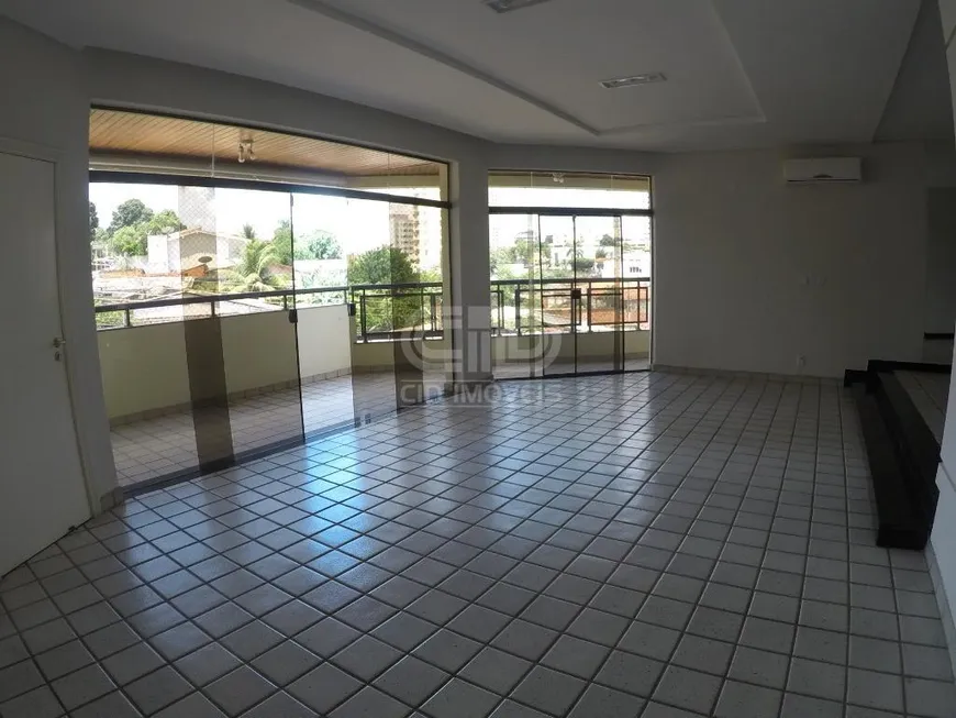 Foto 1 de Apartamento com 3 Quartos à venda, 245m² em Quilombo, Cuiabá