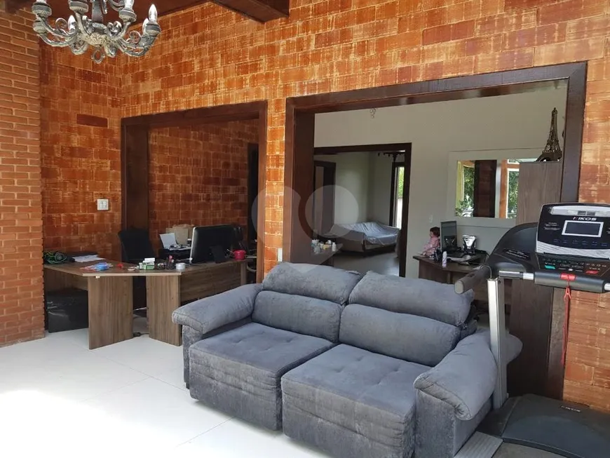 Foto 1 de Casa de Condomínio com 4 Quartos à venda, 600m² em Dos Finco, São Bernardo do Campo