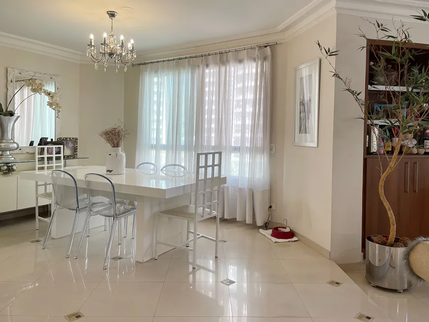 Foto 1 de Apartamento com 4 Quartos à venda, 251m² em Panamby, São Paulo