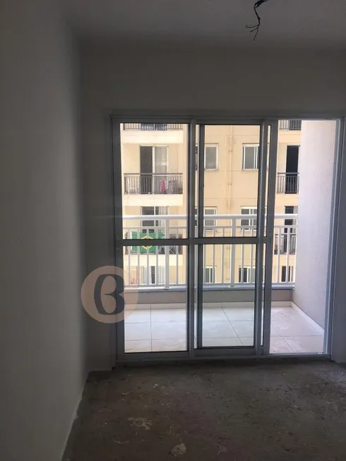 Foto 1 de Apartamento com 2 Quartos à venda, 45m² em Padroeira, Osasco