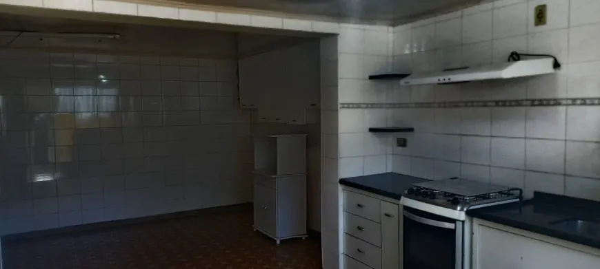 Foto 1 de Casa com 3 Quartos à venda, 100m² em Vila Gomes, São Paulo