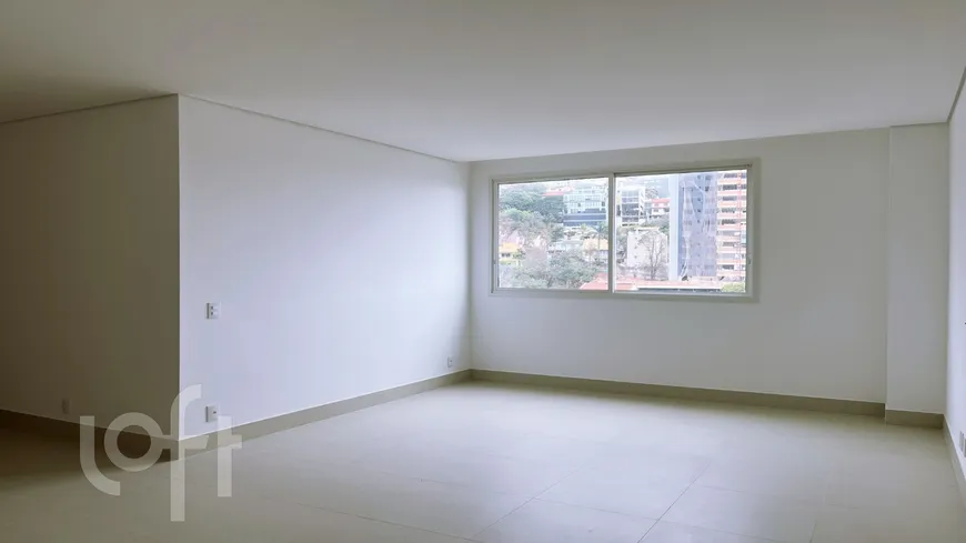 Foto 1 de Apartamento com 4 Quartos à venda, 146m² em Santa Lúcia, Belo Horizonte