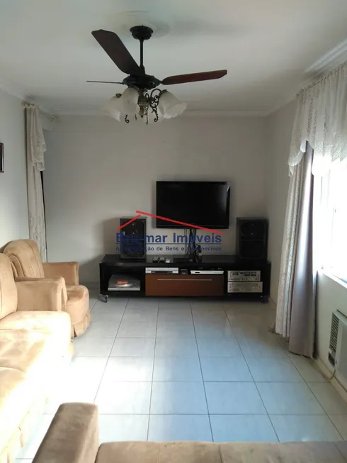 Foto 1 de Apartamento com 3 Quartos à venda, 55m² em Aparecida, Santos