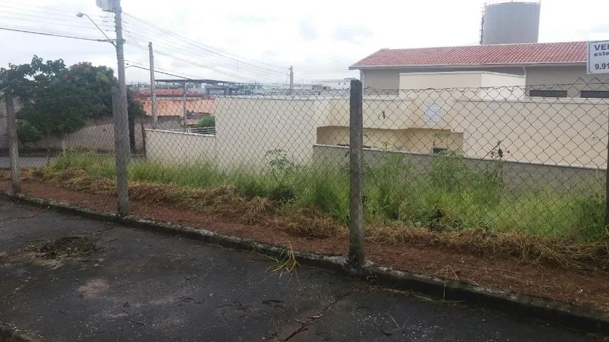 Foto 1 de Lote/Terreno à venda, 275m² em Residencial Estoril, Taubaté