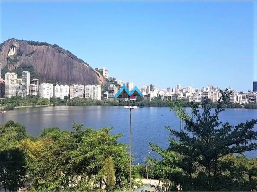 Foto 1 de Apartamento com 3 Quartos à venda, 95m² em Lagoa, Rio de Janeiro