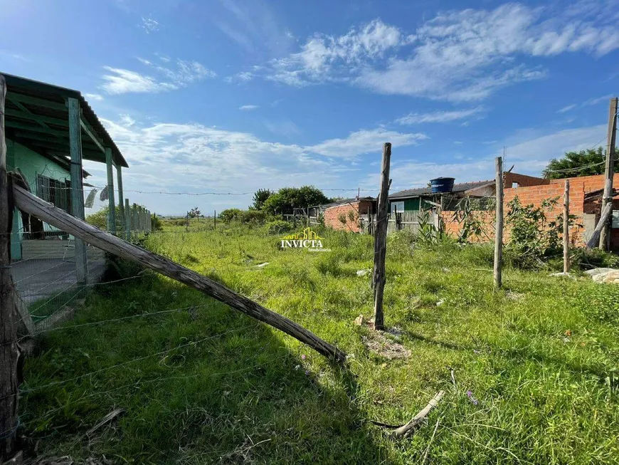 Foto 1 de Lote/Terreno à venda, 300m² em Mariluz, Imbé