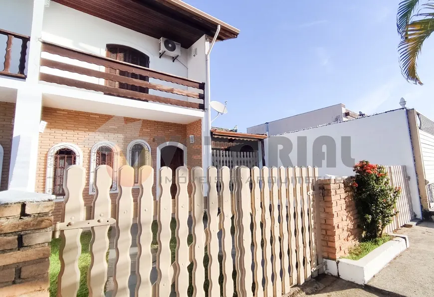 Foto 1 de Sobrado com 2 Quartos à venda, 82m² em Porto Novo, Caraguatatuba