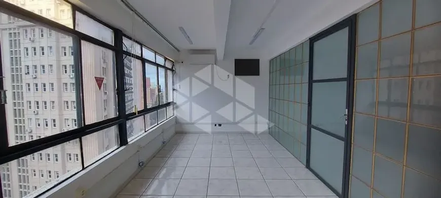 Foto 1 de Sala Comercial para alugar, 180m² em Centro, Porto Alegre