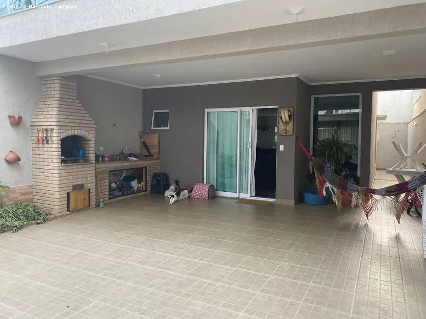 Foto 1 de Casa com 3 Quartos à venda, 100m² em Pituaçu, Salvador