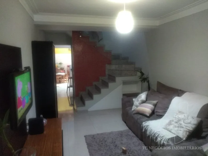 Foto 1 de Casa de Condomínio com 2 Quartos à venda, 80m² em Granja Viana, Cotia
