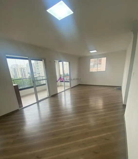 Foto 1 de Apartamento com 3 Quartos para alugar, 116m² em Vila Mariana, São Paulo