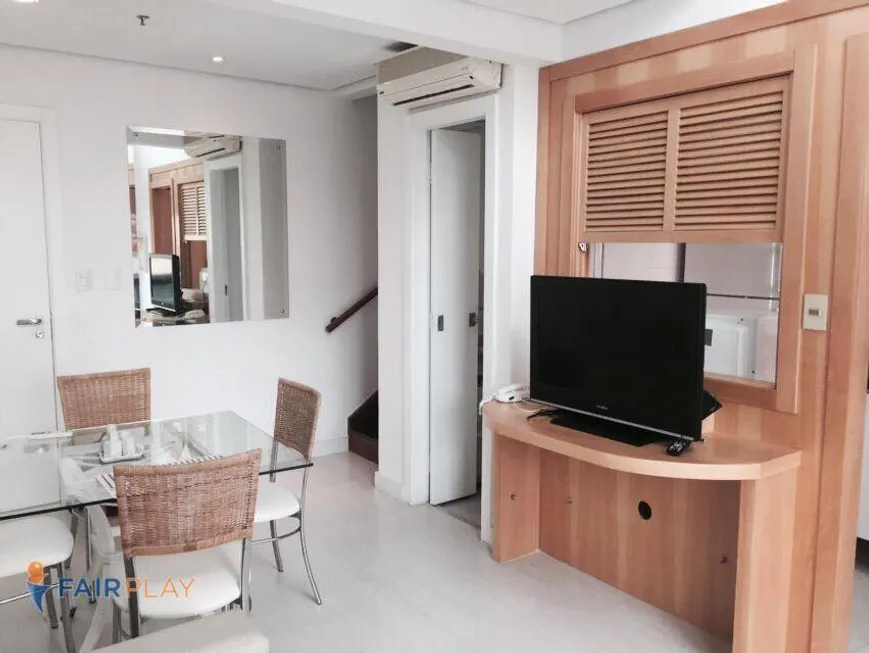 Foto 1 de Apartamento com 1 Quarto para alugar, 42m² em Moema, São Paulo