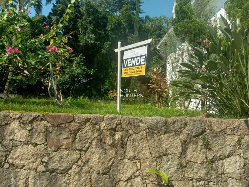 Foto 1 de Lote/Terreno à venda, 360m² em Canasvieiras, Florianópolis