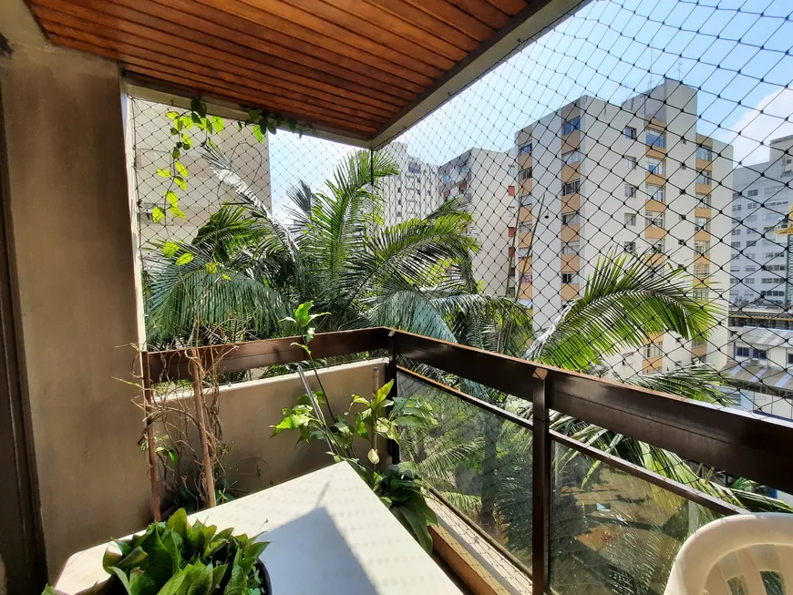 Foto 1 de Apartamento com 3 Quartos à venda, 205m² em Itaim Bibi, São Paulo