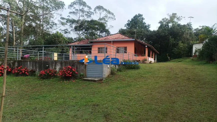 Foto 1 de Fazenda/Sítio com 2 Quartos à venda, 250m² em Taiacupeba, Mogi das Cruzes