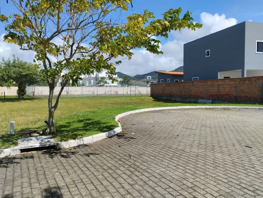 Foto 1 de Lote/Terreno à venda, 370m² em Campeche, Florianópolis