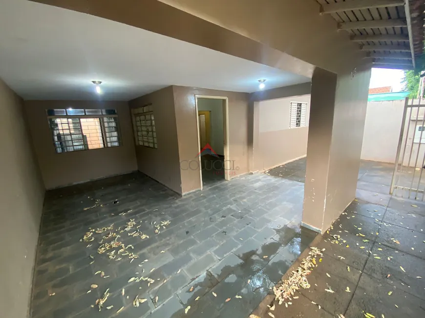 Foto 1 de Casa com 3 Quartos para alugar, 150m² em Vila São Paulo, Araçatuba