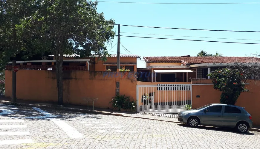 Foto 1 de Casa com 2 Quartos à venda, 100m² em Vila Sao Luiz, Valinhos