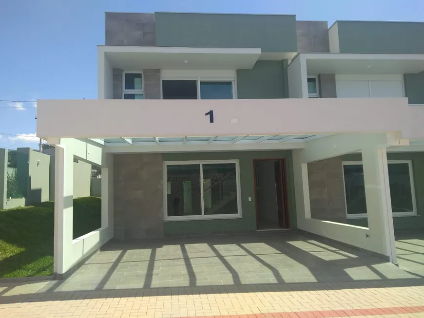 Foto 1 de Sobrado com 3 Quartos à venda, 162m² em Uniao, Estância Velha