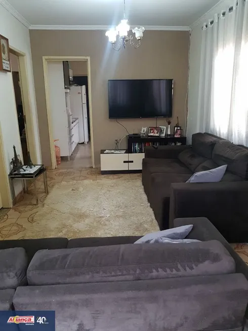 Foto 1 de Casa com 4 Quartos à venda, 200m² em Vila Santa Maria, Guarulhos