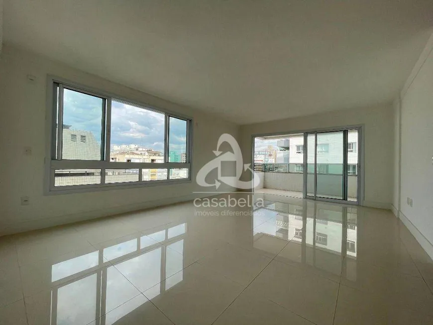 Foto 1 de Apartamento com 4 Quartos para venda ou aluguel, 230m² em Pompeia, Santos