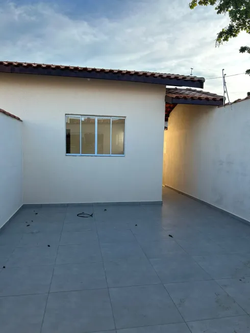 Foto 1 de Casa com 2 Quartos à venda, 51m² em Nossa Senhora do Sion, Itanhaém