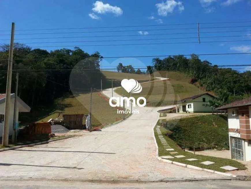 Foto 1 de Lote/Terreno à venda, 429m² em Águas Claras, Brusque