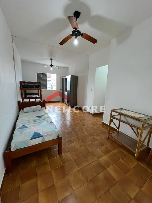Foto 1 de Apartamento com 1 Quarto à venda, 35m² em Vila Caicara, Praia Grande