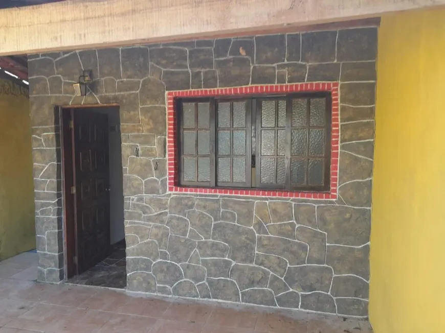 Foto 1 de Casa com 2 Quartos à venda, 60m² em Jardim Suarão, Itanhaém