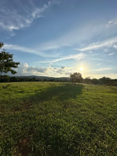 Foto 1 de Fazenda/Sítio à venda, 1000m² em Centro, Mateus Leme