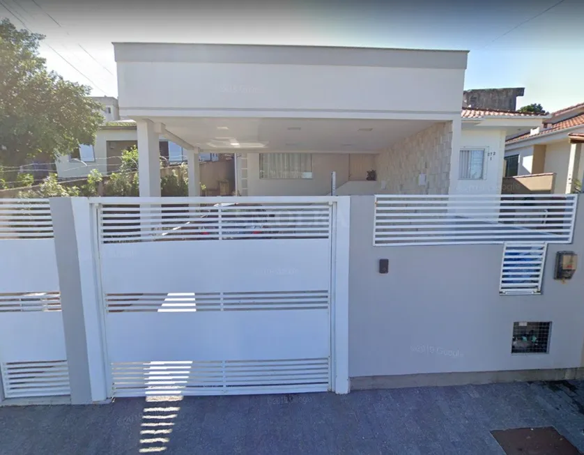 Foto 1 de Casa com 2 Quartos à venda, 75m² em Bom Viver, Biguaçu