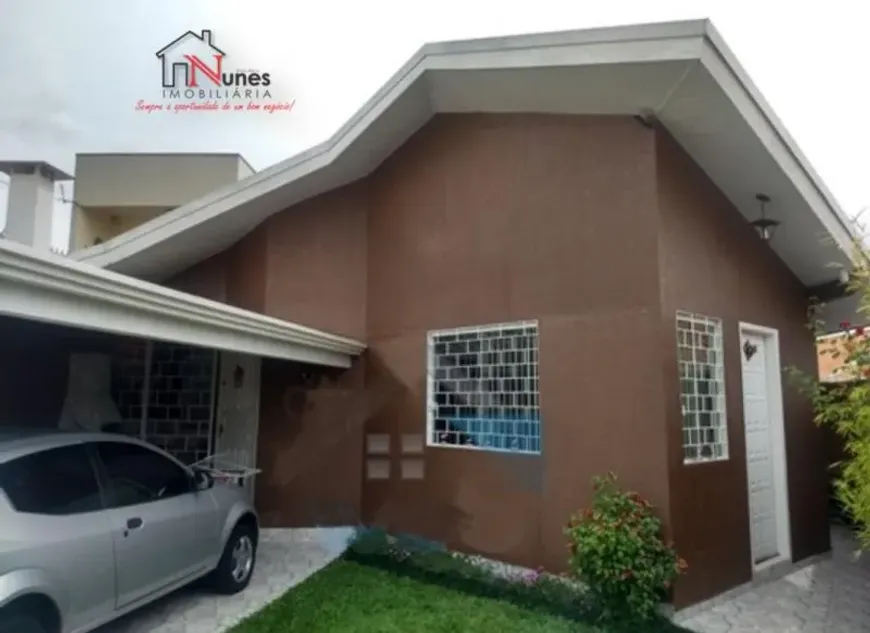 Foto 1 de Casa com 3 Quartos à venda, 52m² em Uberaba, Curitiba