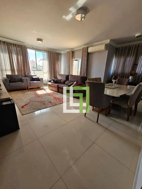 Foto 1 de Casa com 3 Quartos à venda, 389m² em Jardim Quintas das Videiras, Jundiaí