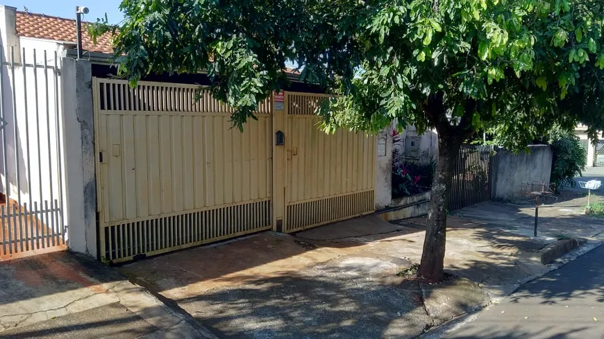 Foto 1 de Casa com 3 Quartos à venda, 135m² em Cambezinho, Londrina