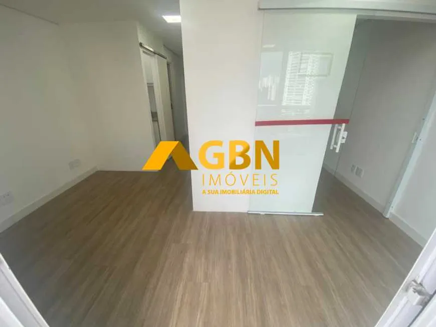 Foto 1 de Sala Comercial para alugar, 38m² em Vila Andrade, São Paulo