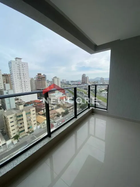 Foto 1 de Apartamento com 3 Quartos à venda, 123m² em Meia Praia, Itapema