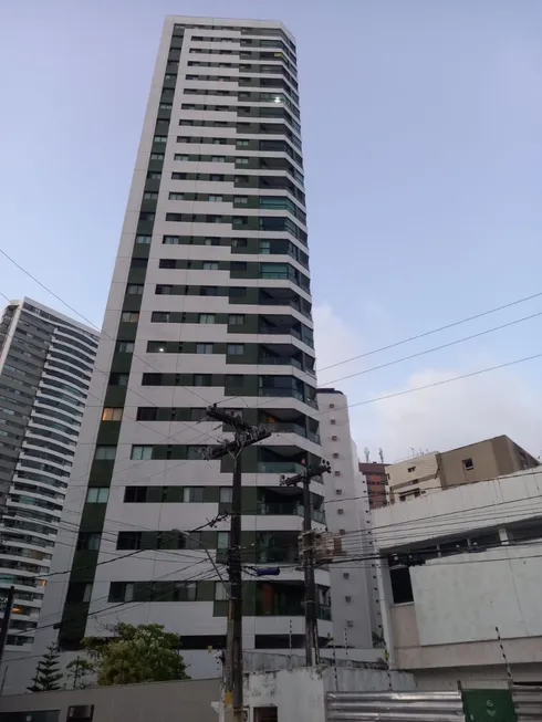 Foto 1 de Apartamento com 4 Quartos à venda, 135m² em Boa Viagem, Recife