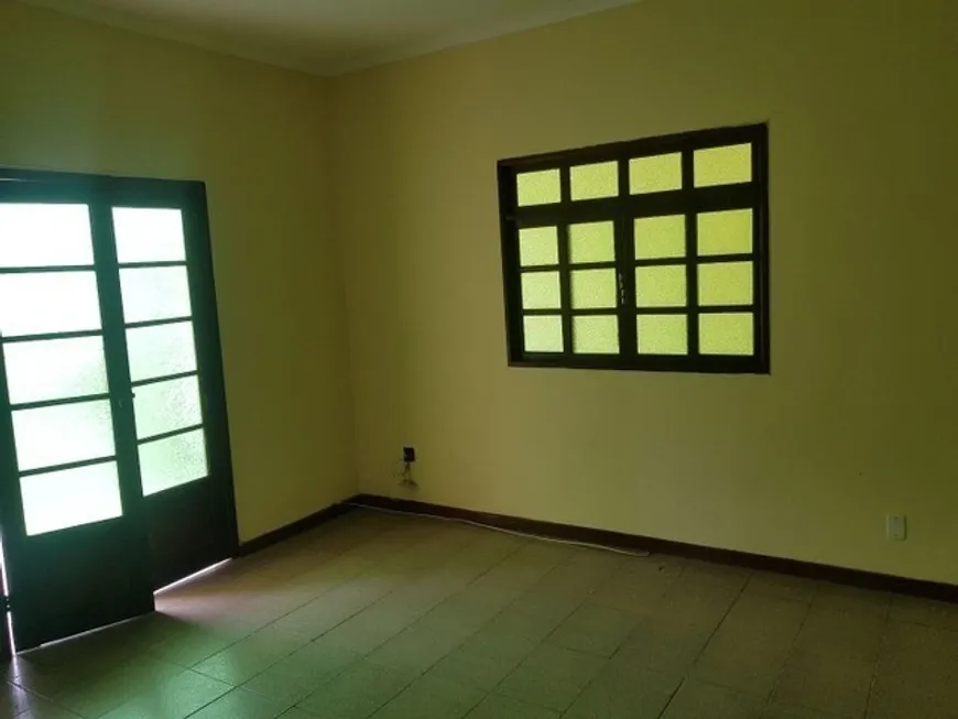 Foto 1 de Casa com 2 Quartos à venda, 156m² em Miramar, Macaé