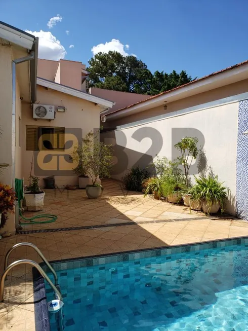Foto 1 de Casa com 4 Quartos à venda, 367m² em Vila Gimenes, Bauru