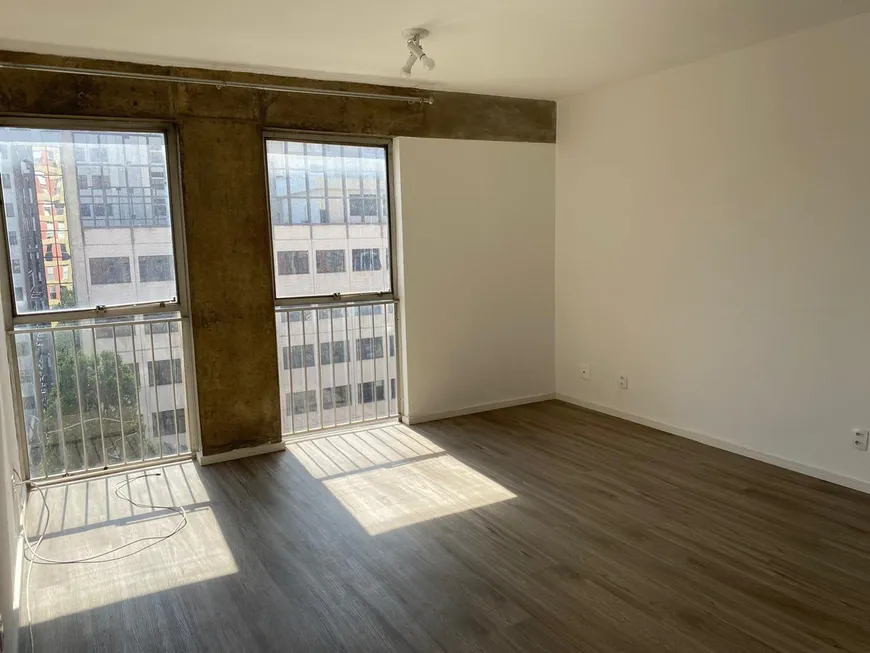 Foto 1 de Apartamento com 3 Quartos para alugar, 96m² em Santo Amaro, São Paulo