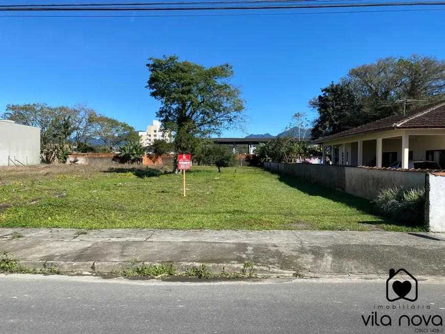 Foto 1 de Lote/Terreno à venda, 808m² em Vila Nova, Joinville