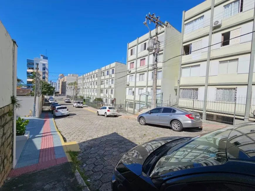 Foto 1 de Apartamento com 3 Quartos à venda, 78m² em Canto, Florianópolis