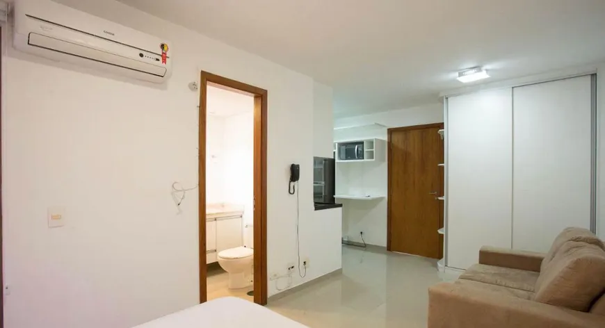 Foto 1 de Apartamento com 1 Quarto à venda, 30m² em Campo Belo, São Paulo
