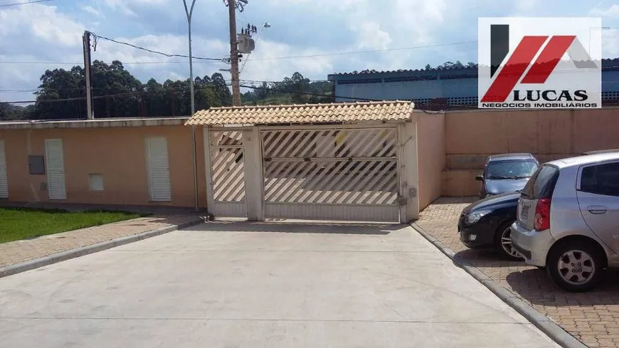 Foto 1 de Casa de Condomínio com 2 Quartos à venda, 63m² em Jardim Sandra, Cotia