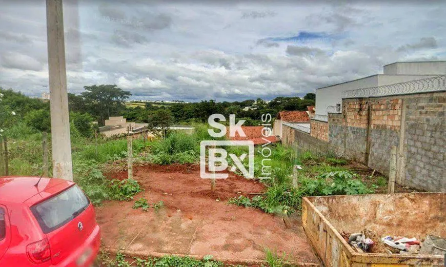 Foto 1 de Lote/Terreno à venda, 432m² em Cidade Jardim, Uberlândia