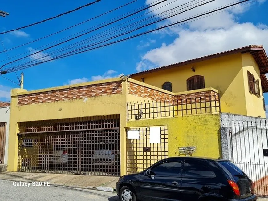 Foto 1 de Sobrado com 4 Quartos à venda, 280m² em Parque Assunção, Taboão da Serra