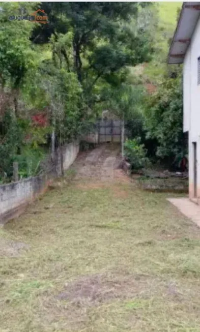 Foto 1 de Fazenda/Sítio com 4 Quartos à venda, 200m² em Zona Rural, São José dos Campos